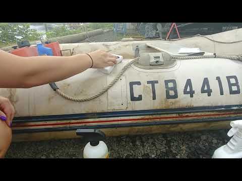 Inflatable boat cleaner demonstration