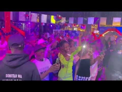 𝐂𝐚𝐫𝐥𝐨𝐛𝐍𝐚𝐧𝐭𝐨𝐧𝐠𝐨 𝐩𝐞𝐫𝐟𝐨𝐫𝐦𝐢𝐧𝐠 𝐥𝐢𝐯𝐞 #𝐎𝐧𝐭𝐮𝐮𝐤𝐚 𝐨𝐧 #𝐯𝐚𝐥𝐞𝐧𝐭𝐢𝐧𝐞𝐬𝐝𝐚𝐲 #𝐀𝐧𝐭𝐨𝐧𝐢𝐨𝐬 𝐩𝐮𝐛 𝐤𝐚𝐬𝐞𝐧𝐠𝐞