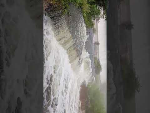 O açude do Mamoeiro, em Antonina do Norte, atinge 100% da capacidade!