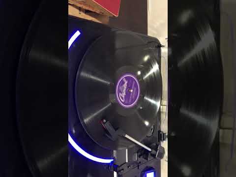 Yogi Yorgesson - I Yust Go Nuts at Christmas