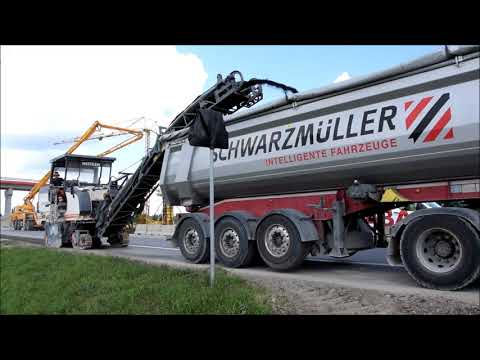 26.07.2018 - Frezowanie istniejącej drogi DK17 w miejscowości Góraszka