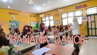 Download lagu BANANA DANCE | Ice Breaking Bahasa Inggris | NISA AZMI AMALI mp3