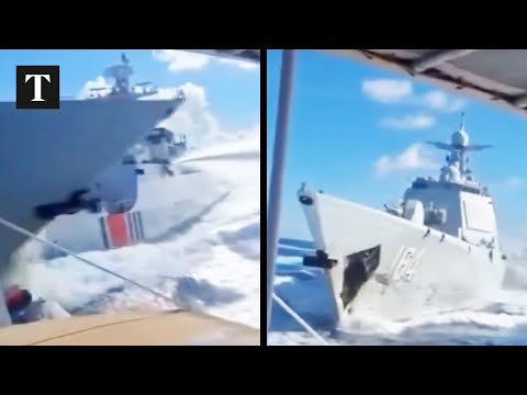 Chinese Navy Ships Collide During Attack on Philippine Coastguard