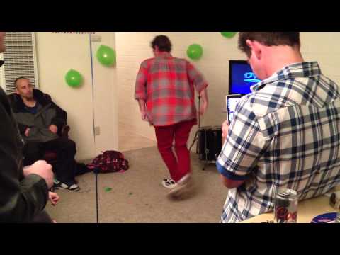 [2013.02.09] Steve Dancing