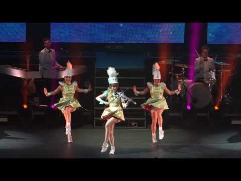 2019 12 20 Lindsey Stirling - All I Want For Christmas Is You