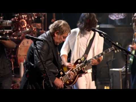 Rock and Roll Hall of Fame all star jam 2013 - Crossroads