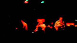 Kylesa - Distance Closing In live 20 Jan 2011