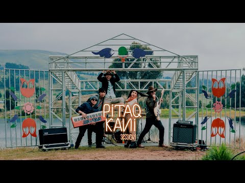 Renata Flores y The Waris: Alegoría en #PitaqKaniSession 03