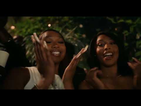 Drake - Neighborhood (Feat Central Cee & Dave)