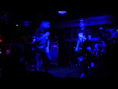 Grankapo - Fell me Hate  (Live in Gijón, 30/11/13)
