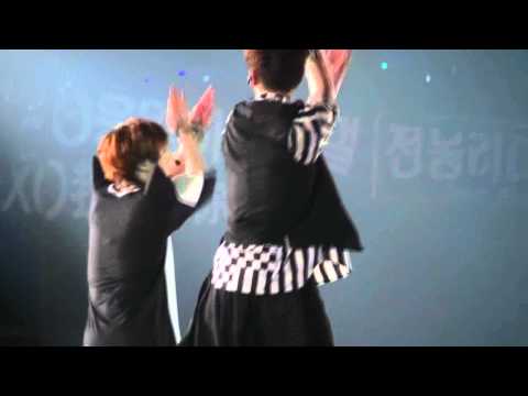 120818 SMT -12 SHINee