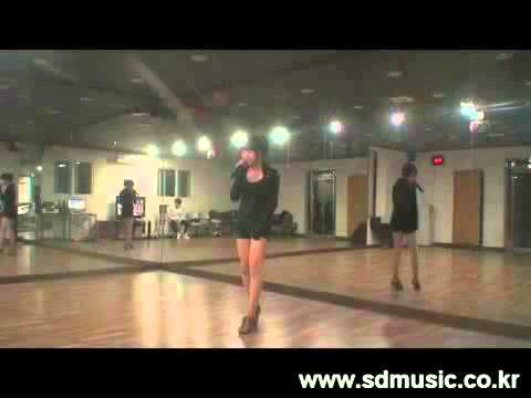 Pre-Debut FIESTAR Yezi Sings Navi's Heart Damage (피에스타 예지:: 나비 - 마음이 다쳐서 ft Crown J)