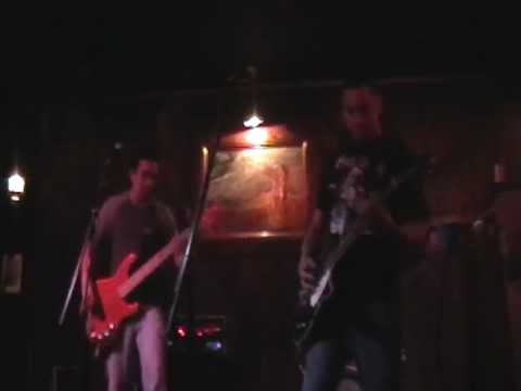 Dead End Stiffs - Born Without A Name live @ The Redwood Bar and Grill