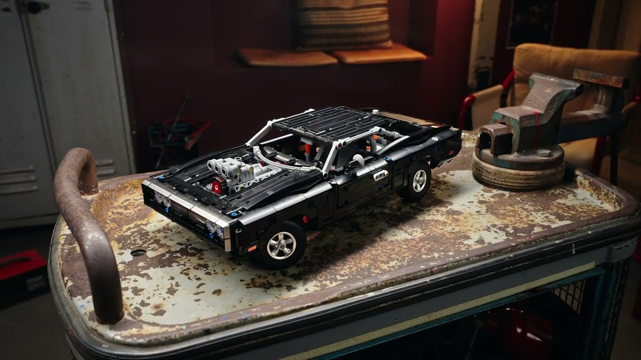 LEGO Technic - Auto Fast and Furious Dodge Charger R/T