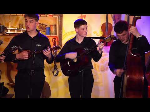 "Halljunk szót…!” – A 44. Országos Táncháztalálkozó nyitótáncháza