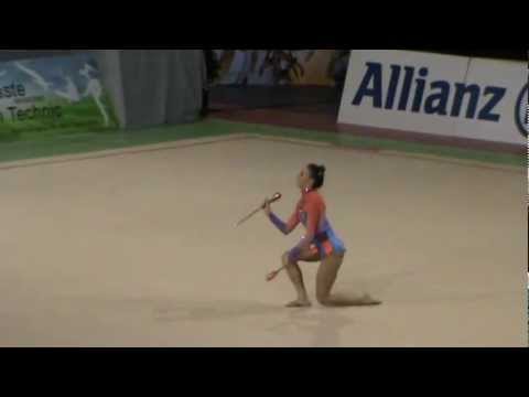 Elise AUBERT massues - 2013 Championnat de France Nationales B junior