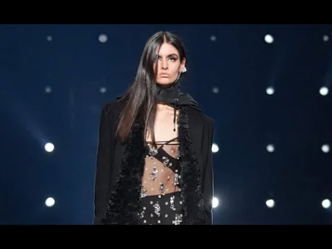 NEVA AKDAG Best Model Moments FW 2022 - Fashion Channel