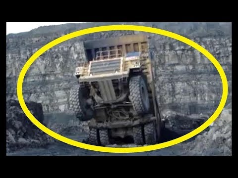 Dangerous Idiot Operator Heavy Equipment Excavator Fail / Win & Extreme Best Skill WorkingHD 2019