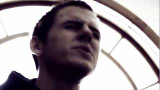 Moor Hound, &quot;You&#39;re still around&quot; // Take Away