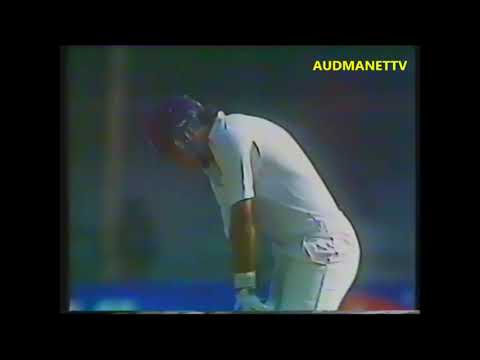 Patrick Patterson vs Tim Robinson 1987 England vs West indies