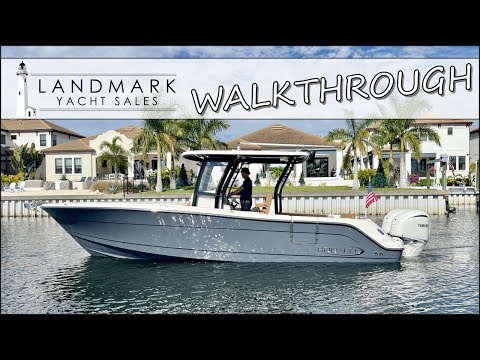 2025 Robalo R302 Center Console Video