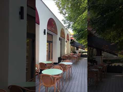 Naringi Cafe, strada Pietonală, Chișinău, terasă cu decking din lemn plastifiat 📞 060198304