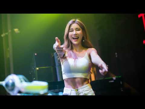 Kour Remix MIXTAPE | Hold You On My Bed x Liquid Skies + Kalok x Rock You + Doch May + មិនអាចវិលវិញ