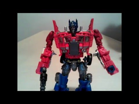 Transformers AoE Evasion Mode Optimus Prime - retail vs CUSTOM - GotBot True Review NUMBER 64