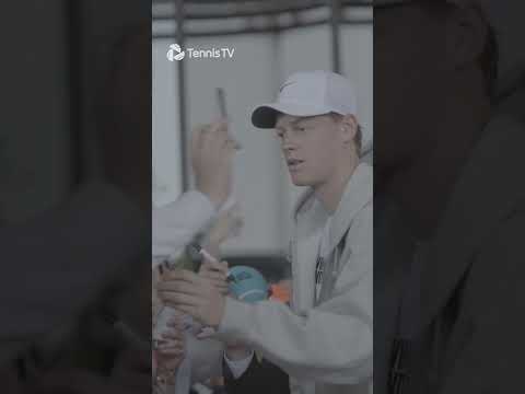 World No.1 Jannik Sinner Arrives in Madrid 🦊🇪🇸