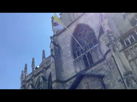 Meerssen (NL) - carillon basiliek.