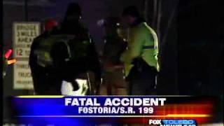 preview picture of video '2 killed, 3 hurt in Fostoria crash'