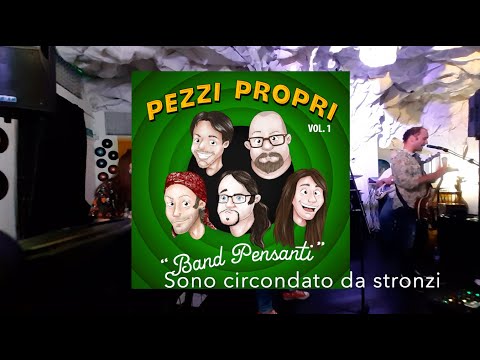 Sono circondato da stronzi live @ Maccarone