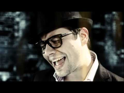 Peter Bič Project - Hey Now