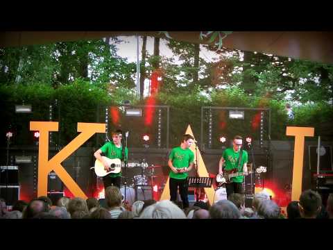 KAJ i skolparken på Jakobs Dagar 2014, hela konserten.