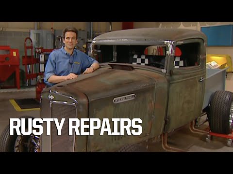 Replacing The '34 International's Rusty Floorboard With A Custom Rebuild - Trucks! S3, E11