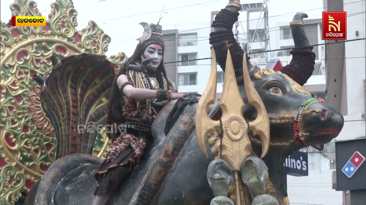 Unique Rath Yatra 2025 in Rajkot | Devotees in Colorful Attire Celebrate with Joy | Nandighosha TV