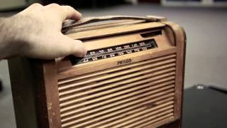 Old Tube Radio Converted Into Guitar Amp