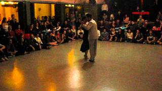 NÉSTOR AZORÍN y FÁTIMA VITALE en Viva La Pepa! Milonga (2/3)