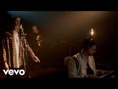 Frank Walker - Waiting (feat. Stephen Puth) (Official Video)