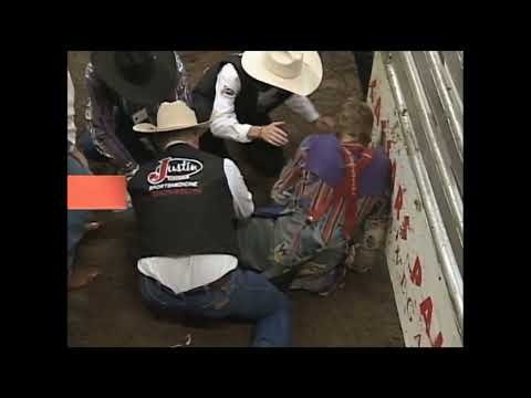 Moody Blues bucks J.W. Hart - 99 PBR Oklahoma City