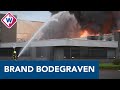Brandweerwoordvoerder in Bodegraven: 'Ik denk dat we hier met 40 tot 60 voertuigen zijn'