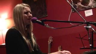 Christine Evans (2/2) - Red Rock open mic 2013-02-04