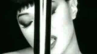 Lisa Fischer How Can I Ease The Pain Music Video 1991