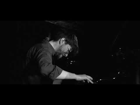 Vidéo Mark Priore