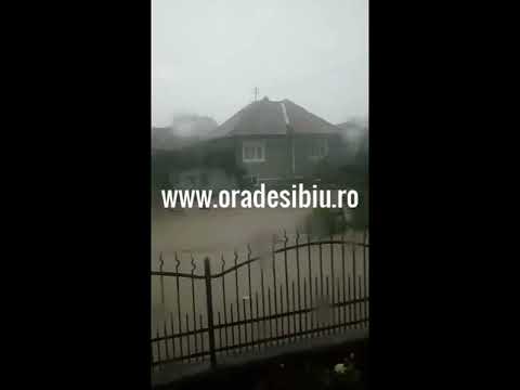 Viitura la Scoreiu - DN1 blocat complet