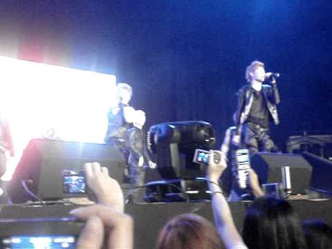 [FANCAM] 100614 U-Kiss Not Young live in Manila