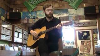 Sean Smith plays O Christmas Tree