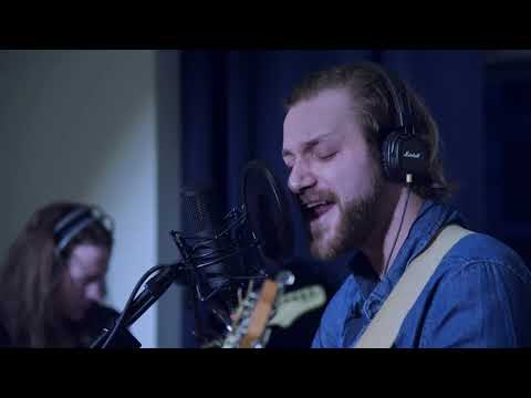 The Shookies - The Shookies - Elevate (apartment session)