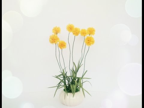 How To Make Billy Button Paper Flower From Crepe Paper - Craft Tutorial