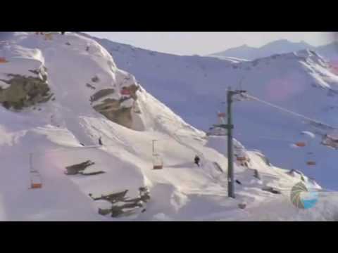 Crazy chairlift gap with Gigi Ruf & Romain De Marchi
